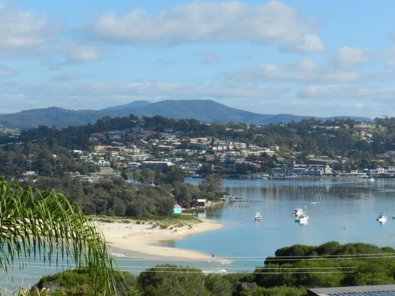 7 Queen St, Merimbula NSW 2548