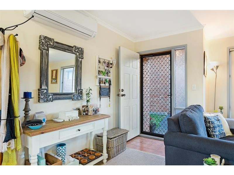 4/5 Yarrawood Ave, Merimbula NSW 2548
