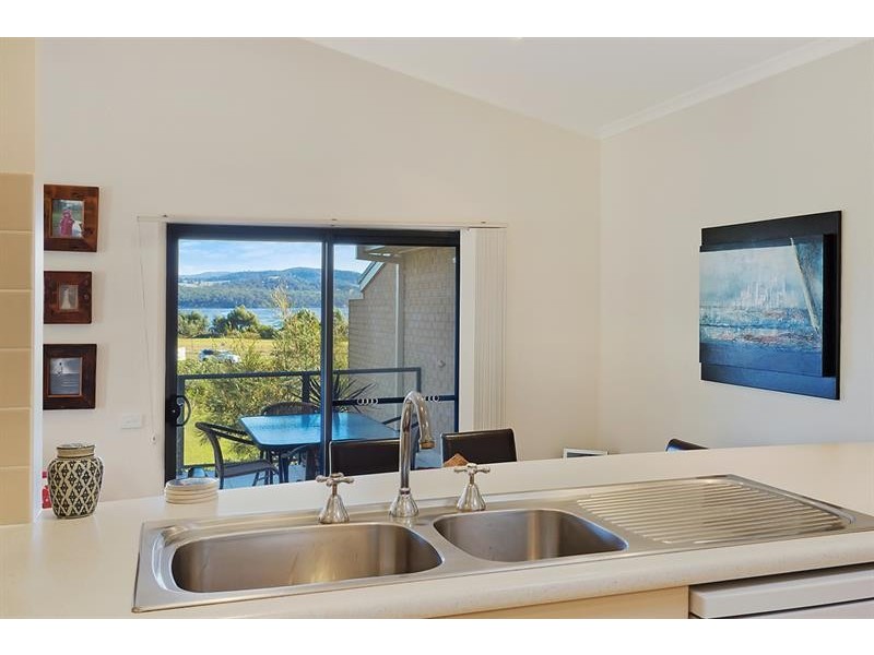 8/59A Ocean Dr, Merimbula NSW 2548