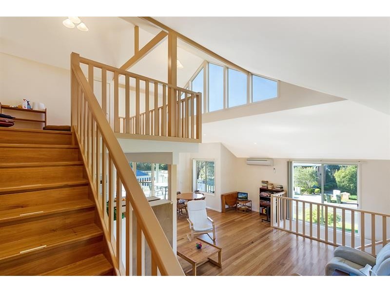 7A Surf Cir, Tura Beach NSW 2548