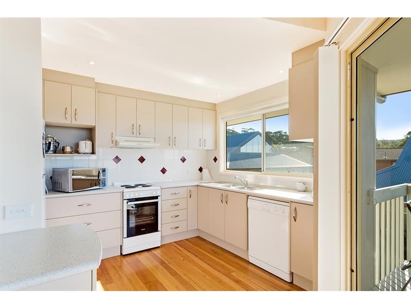 7A Surf Cir, Tura Beach NSW 2548