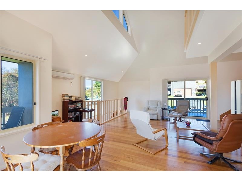 7A Surf Cir, Tura Beach NSW 2548
