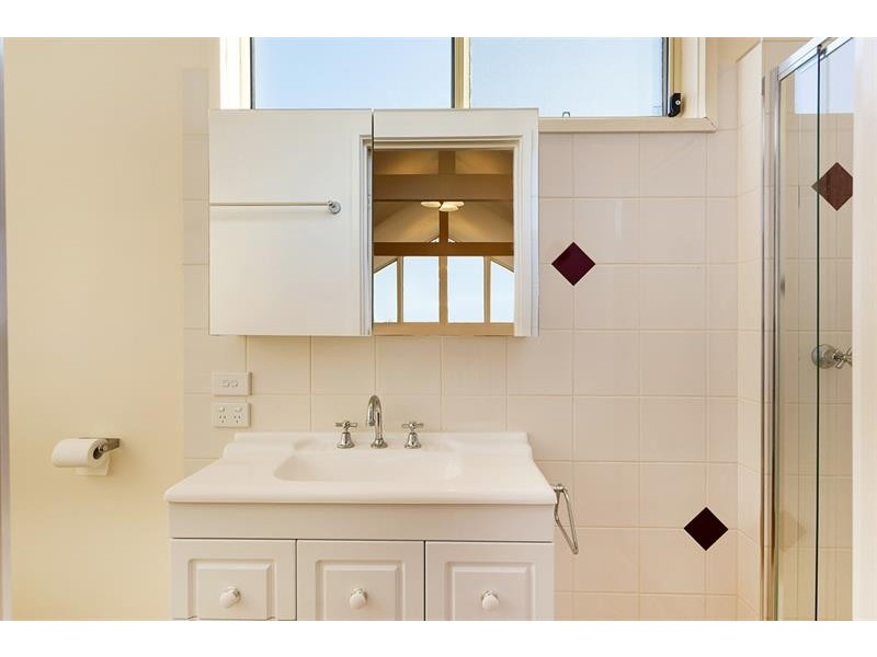 7A Surf Cir, Tura Beach NSW 2548
