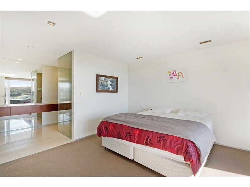 11 The Point -, Tura Beach NSW 2548