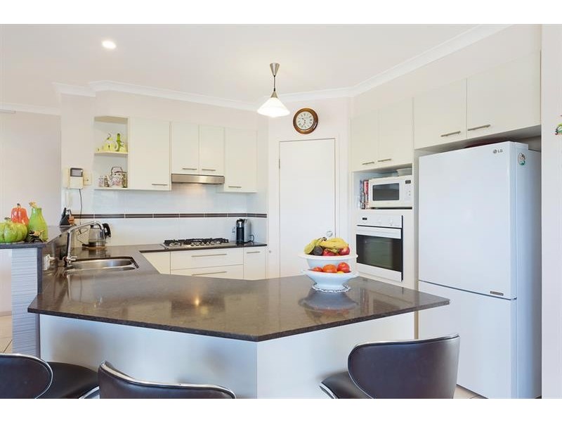 4 Mulloway Cct, Merimbula NSW 2548