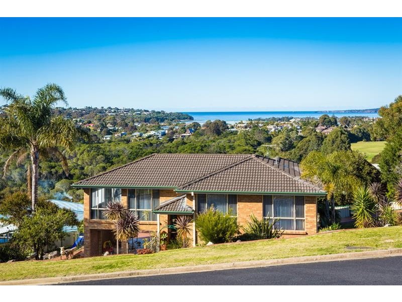72 Berrambool  Dr, Merimbula NSW 2548
