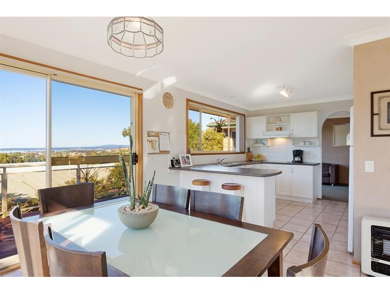 72 Berrambool  Dr, Merimbula NSW 2548