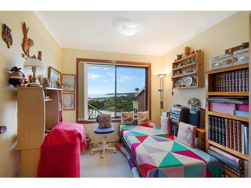 4 Waratah Ct, Tura Beach NSW 2548