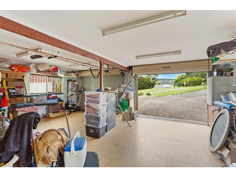 4 Waratah Ct, Tura Beach NSW 2548