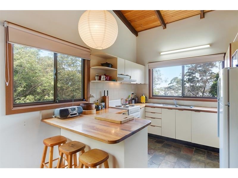 16 John Penn Ave, Merimbula NSW 2548