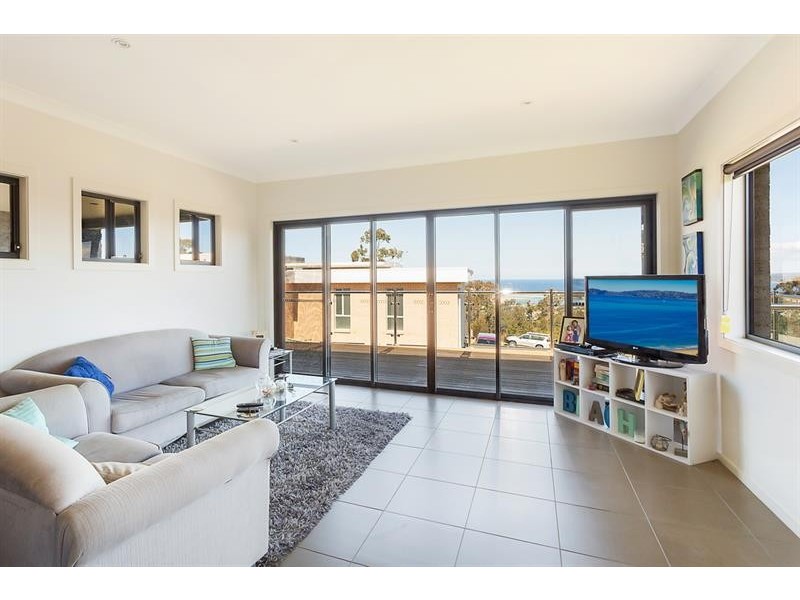 43 The Crest 0, Mirador NSW 2548