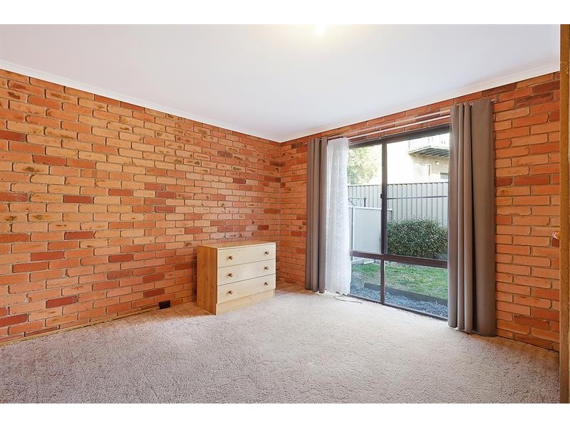 1/1 Surf Cir, Tura Beach NSW 2548