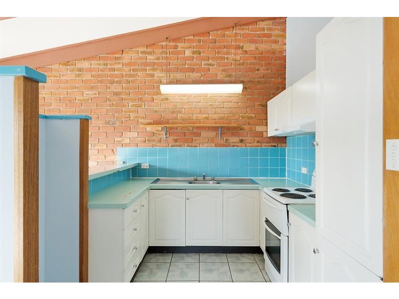 1/1 Surf Cir, Tura Beach NSW 2548