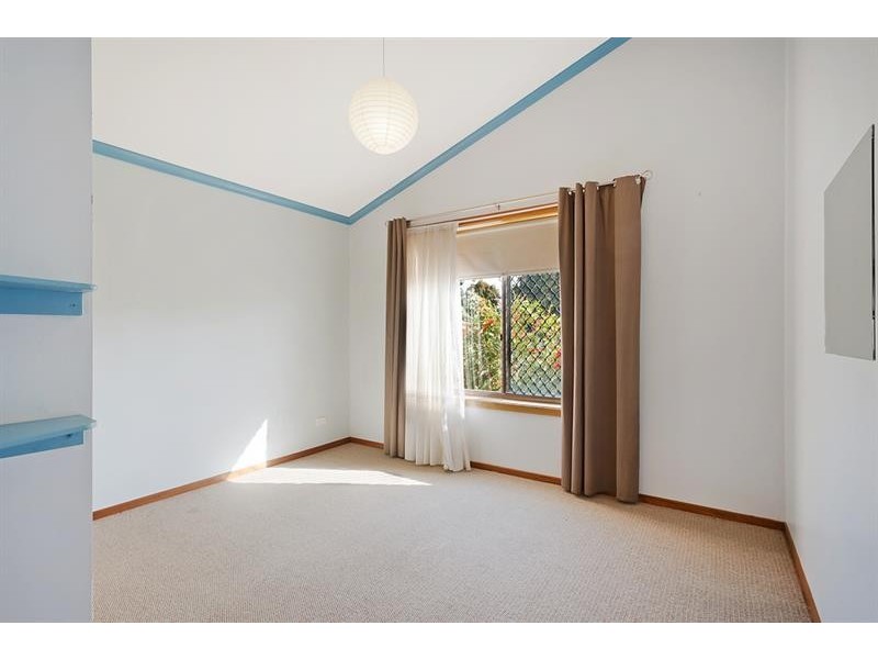 1/1 Surf Cir, Tura Beach NSW 2548