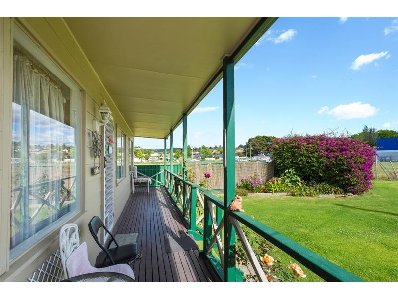 7 Martin St, Pambula NSW 2549