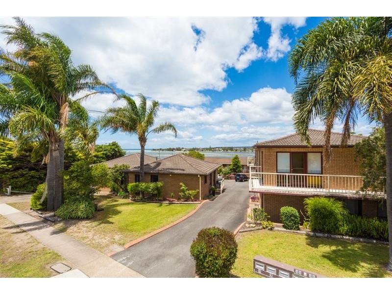 1/32-34 Main  St, Merimbula NSW 2548