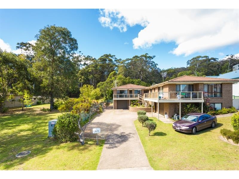 2/32 Jinjera Pde, Pambula Beach NSW 2549