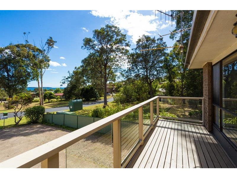 2/32 Jinjera Pde, Pambula Beach NSW 2549