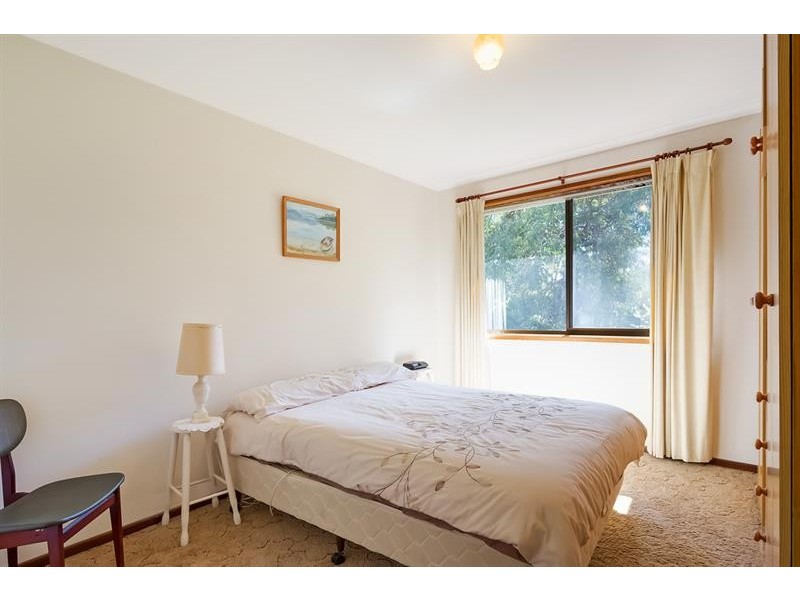 2/32 Jinjera Pde, Pambula Beach NSW 2549