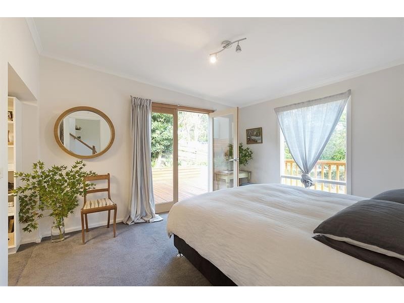 8 Collins St, Merimbula NSW 2548