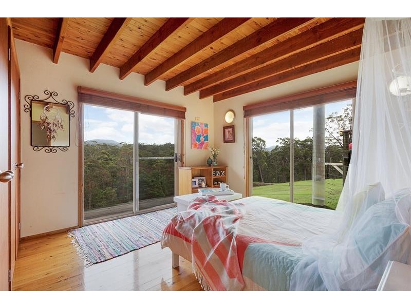 33 Boggy Creek Rd, Millingandi NSW 2549