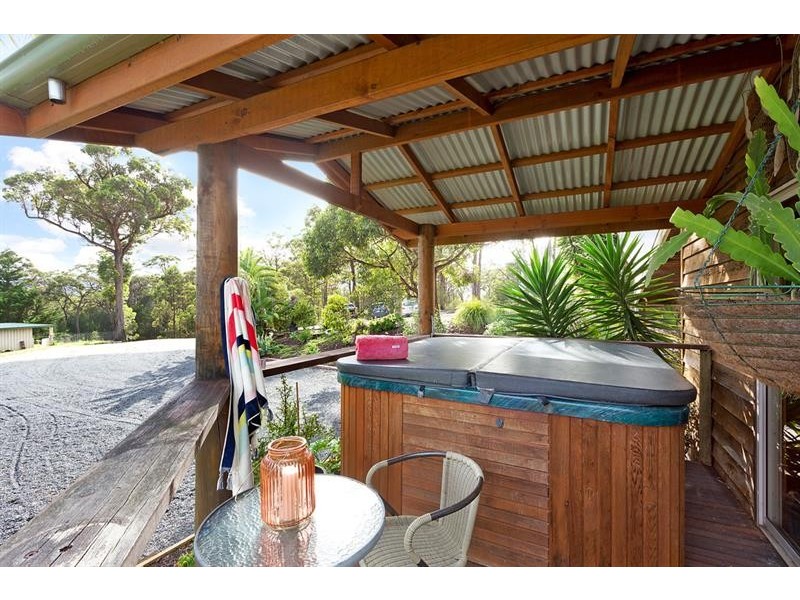 33 Boggy Creek Rd, Millingandi NSW 2549