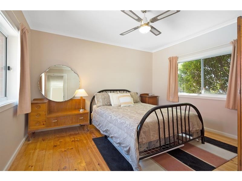 10 Chapman Ave, Merimbula NSW 2548