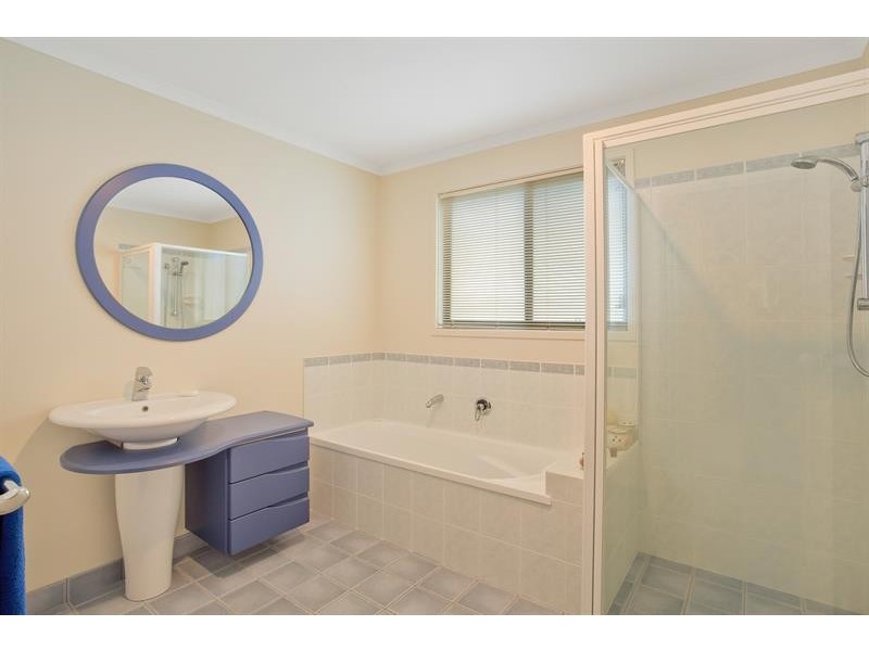 21 The Point -, Tura Beach NSW 2548