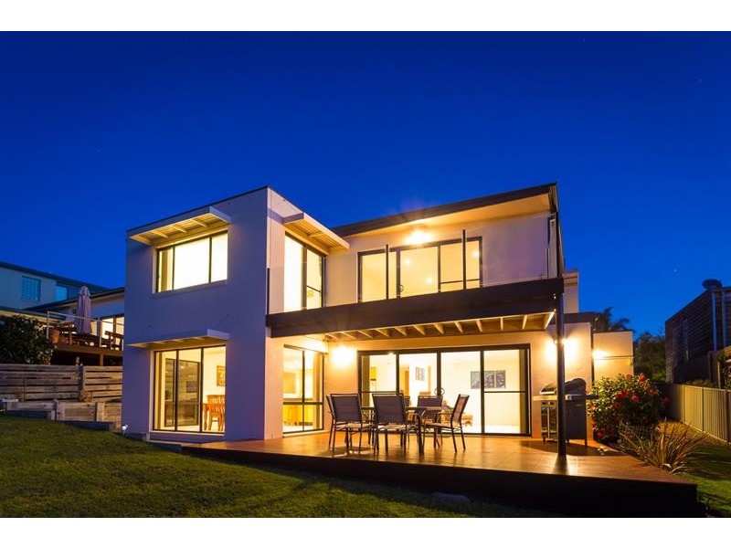 21 The Point -, Tura Beach NSW 2548