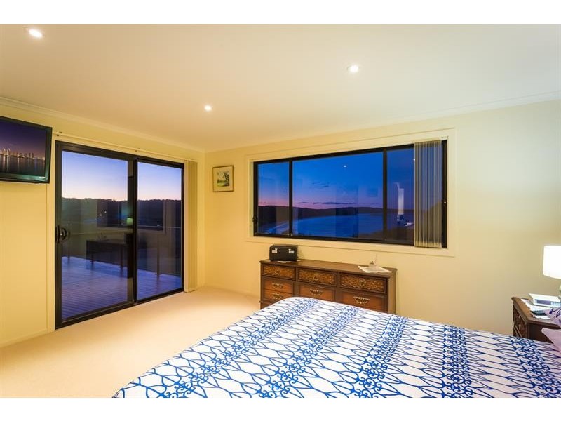 21 The Point -, Tura Beach NSW 2548