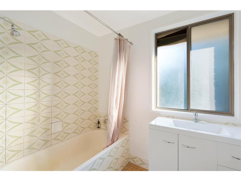 44 Tura Beach Dr, Tura Beach NSW 2548