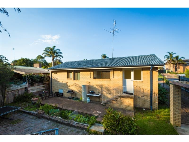 44 Tura Beach Dr, Tura Beach NSW 2548