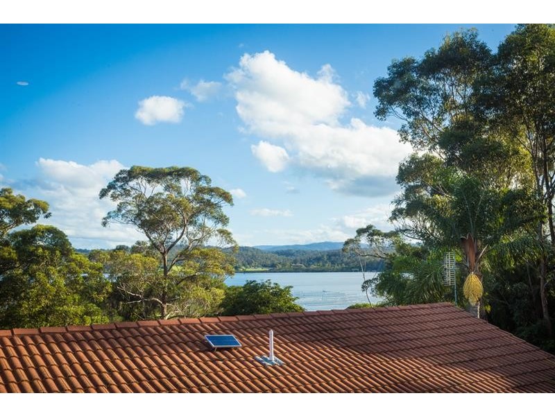 12 Tern Cl, Merimbula NSW 2548