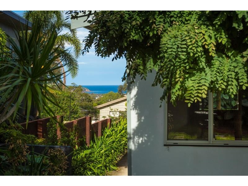 46 Sapphire Cres, Merimbula NSW 2548