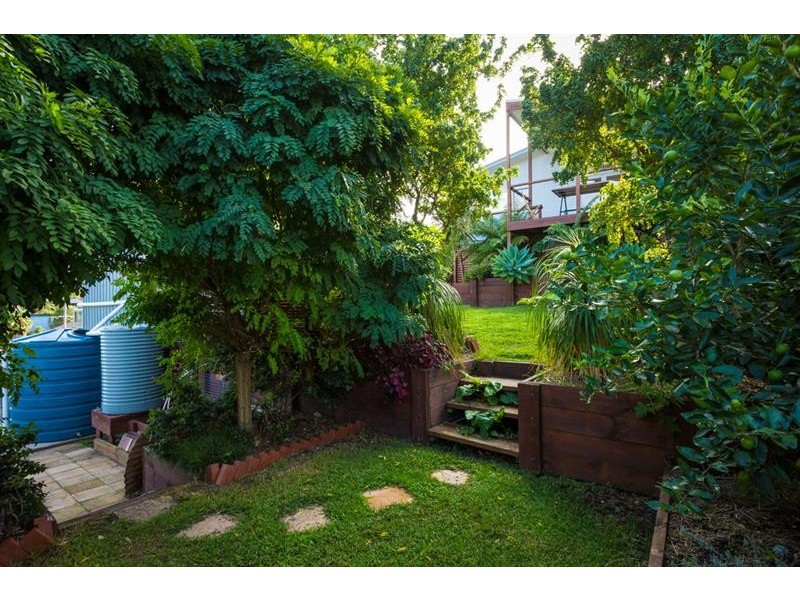 46 Sapphire Cres, Merimbula NSW 2548