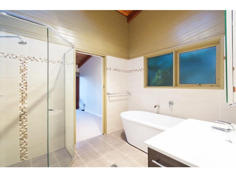 7 Beverley St, Merimbula NSW 2548