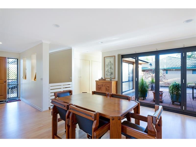 39 Surf Cir, Tura Beach NSW 2548