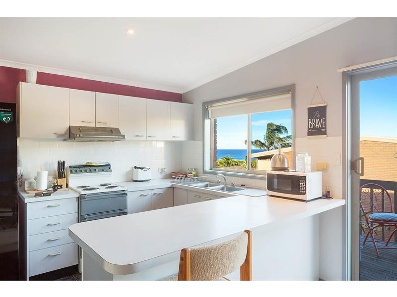 2/9 Tura Cct, Tura Beach NSW 2548