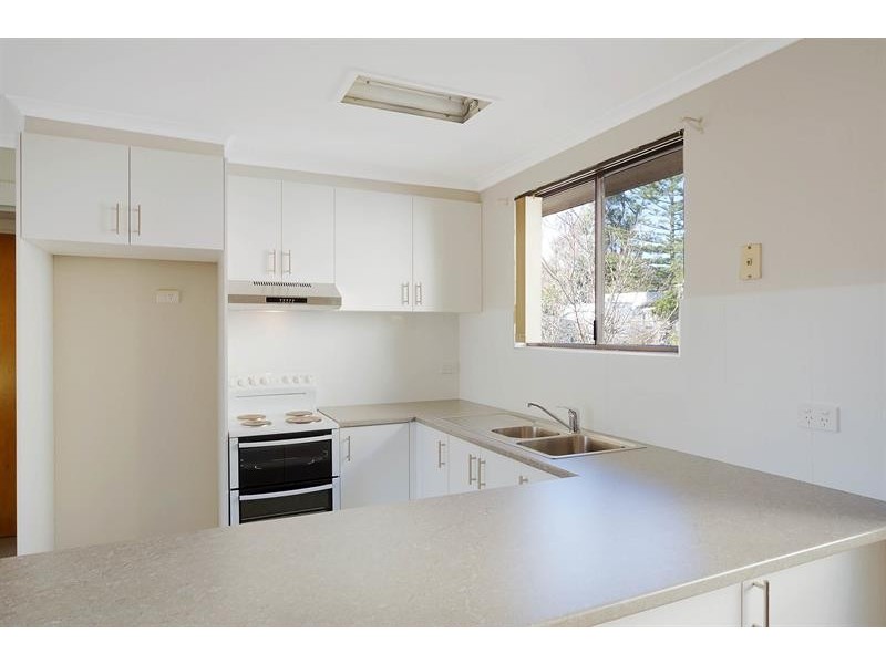 1/3 Philip St, Wolumla NSW 2550