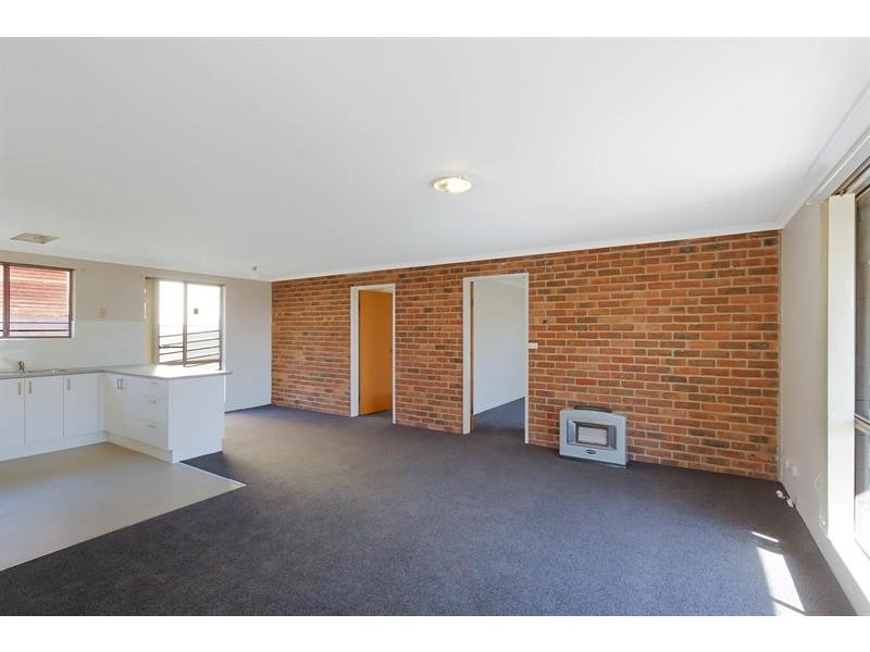 1/3 Philip St, Wolumla NSW 2550