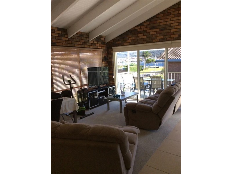 1/5 Calendo Ct, Merimbula NSW 2548