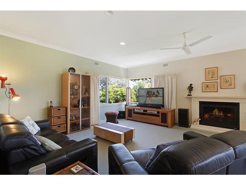 8 Hill St, Merimbula NSW 2548