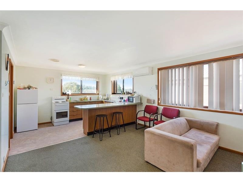 2 Cameron St, Merimbula NSW 2548
