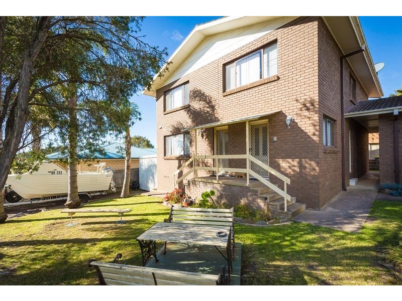 2 Cameron St, Merimbula NSW 2548
