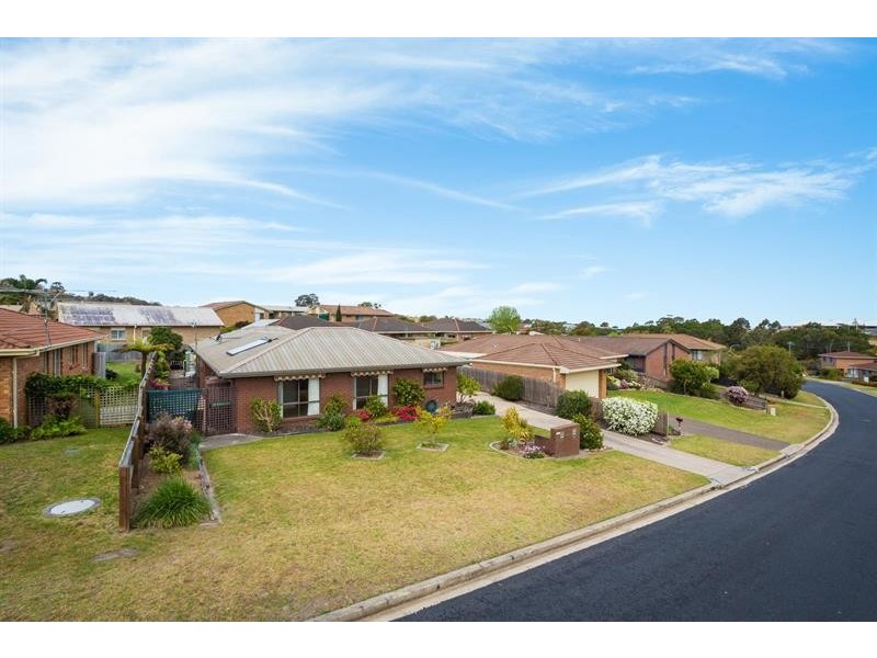 1/14 Yarrawood Ave, Merimbula NSW 2548