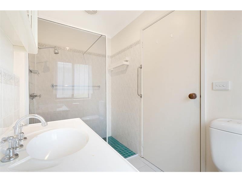 1/14 Yarrawood Ave, Merimbula NSW 2548