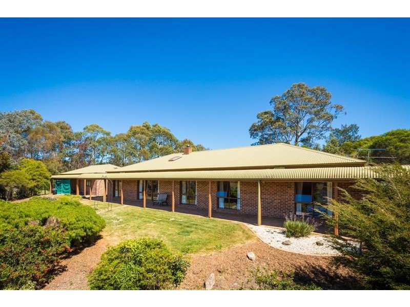 19 East Cochranes Rd, South Wolumla NSW 2550
