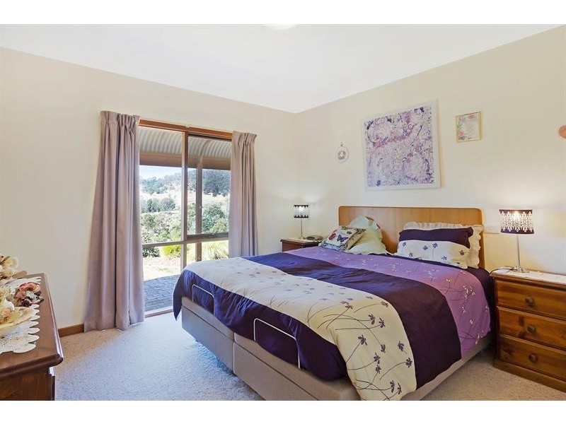 19 East Cochranes Rd, South Wolumla NSW 2550