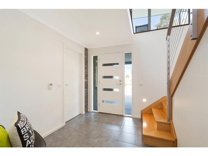 5 Main  St, Merimbula NSW 2548