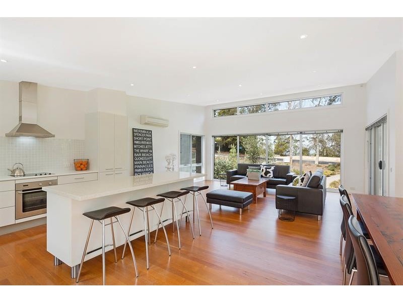 5 Main  St, Merimbula NSW 2548